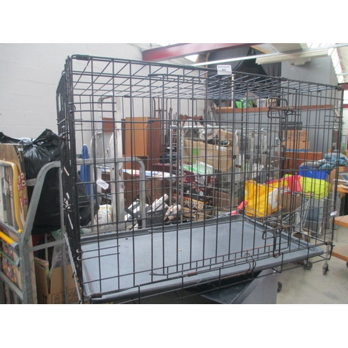 443 - Medium sized dog cage