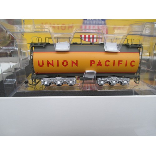 218 - Athearn Union Pacific Railroad model locomotive