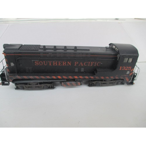 321 - Bowser and Broadway limited locomotives