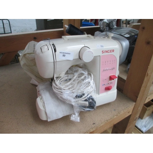 50 - Singer Featherweight sewing machine, working