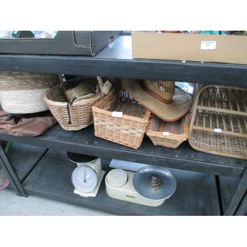 325 - Lot inc wicker baskets, hats, leather bag, etc