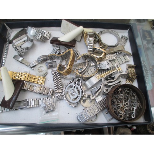 246 - Large quantity of assorted watches