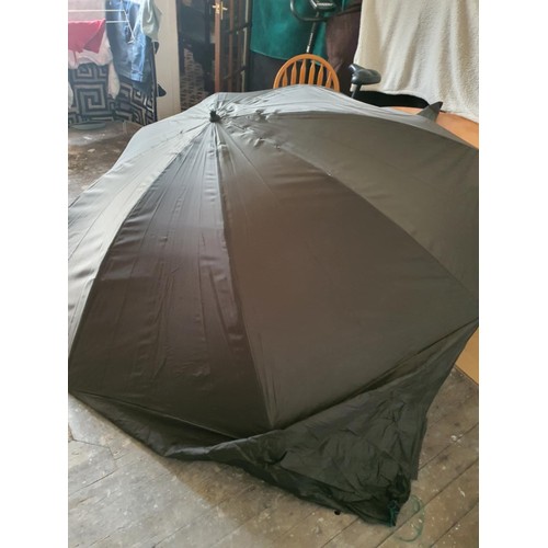 35 - NGT Quickfish 60 inch fishing shelter