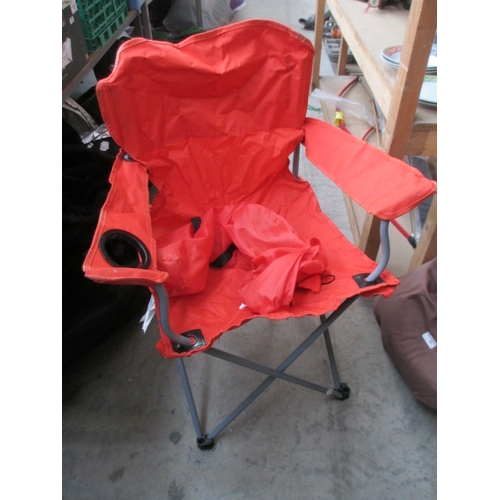 41 - Camping chair