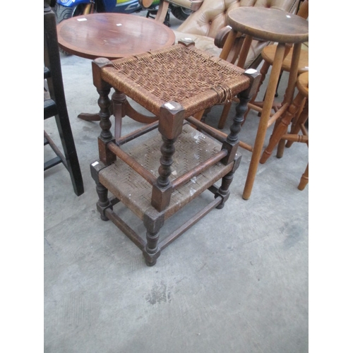 650 - 2 x string seated vintage stools