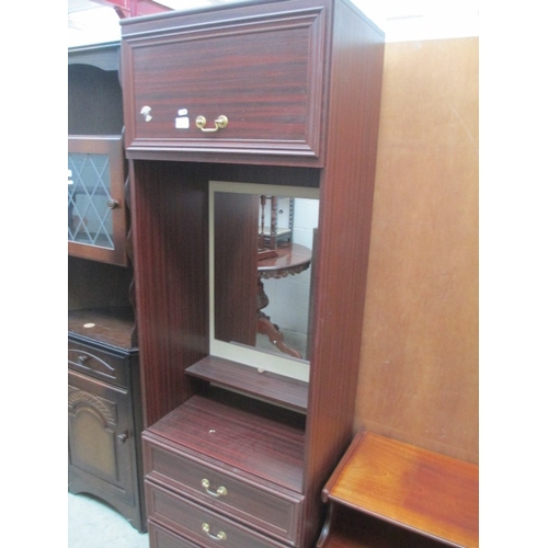 624 - A retro bedroom unit with mirror back and 3 drawer base