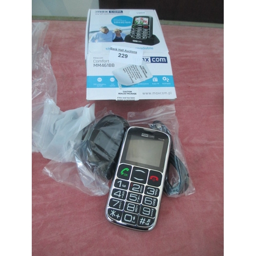 229 - Max Com Comfort MM461BB phone