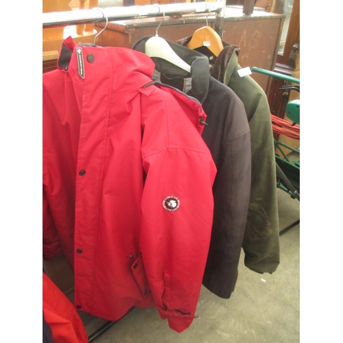 627 - 3 x Gents' coats