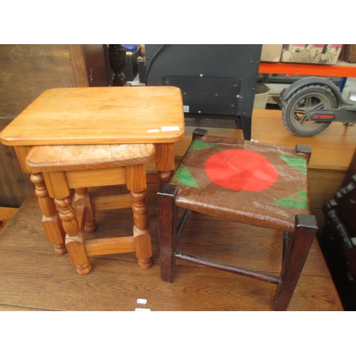 645 - 3 x vintage small stools