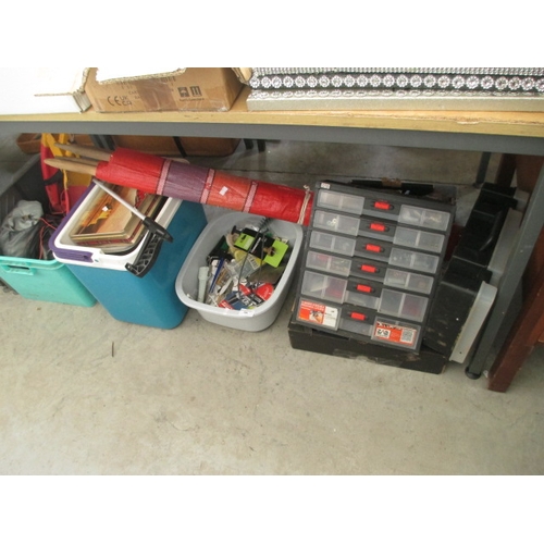 104 - Lot inc tools, hardware, cooler box, etc