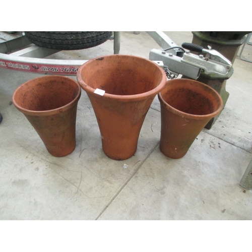 164 - Three terracotta plant pots