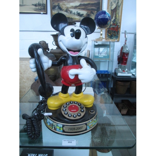 252 - Novelty Mickey Mouse telephone