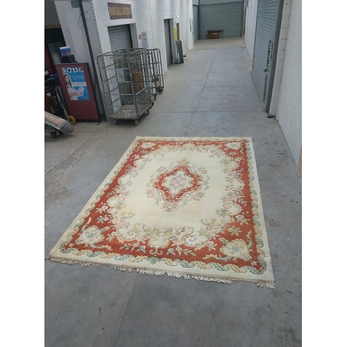 261 - 12ft x 9ft patterned rug