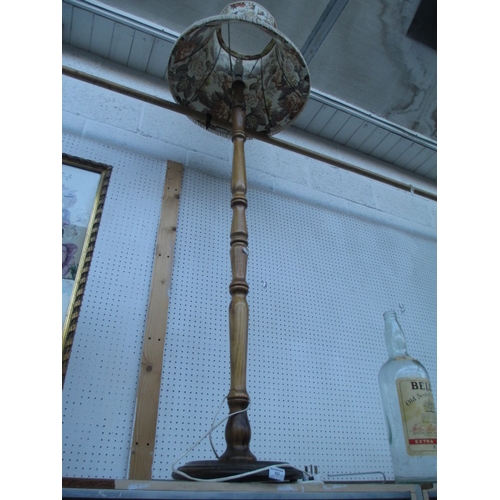 423 - Vintage pine floor standing lamp