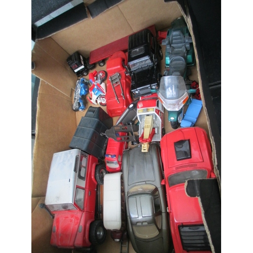 508 - Box of assorted vehicles