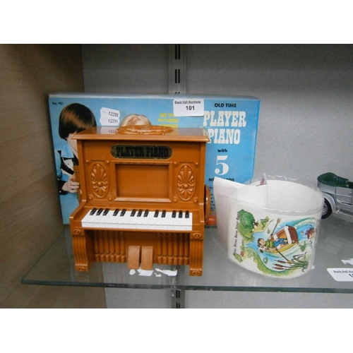 101 - Retro kids Player Piano