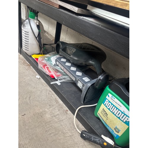 86 - Lot inc garden sprayers, watering can, extension socket, etc