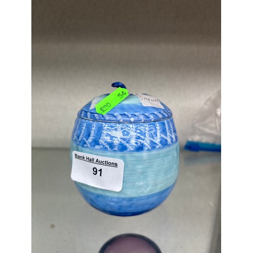 91 - Shelly jam pot