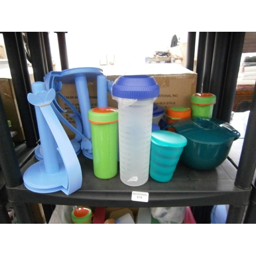 Collection of Tupperware
