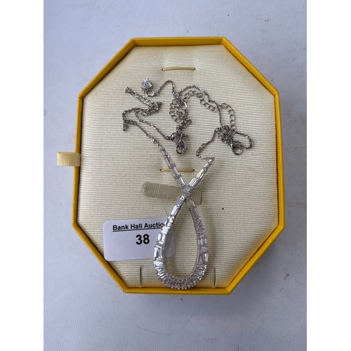 38 - Swarovski necklace and pendant set with box