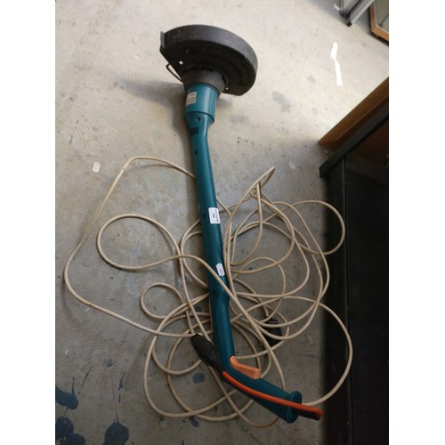 190 - Black & Decker grass trimmer
