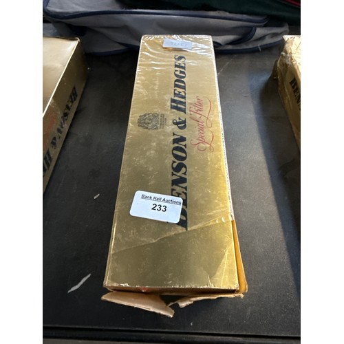 233 - Sleeve of 200 Benson & Hedges cigarettes