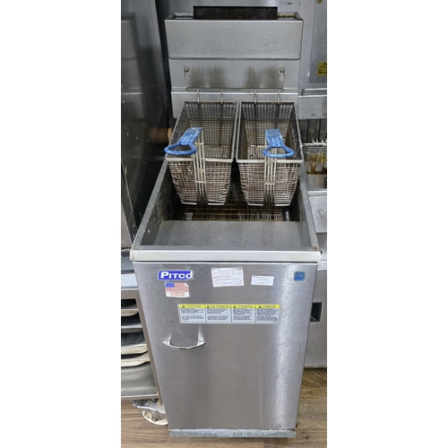 7 - Large single tank 18.5 litre fryer by Pitco