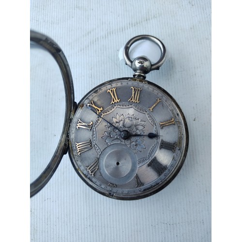 39 - Vintage silver hallmarked fusee pocket watch with floral engravings