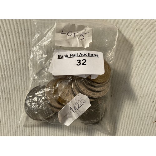 Lot 32        