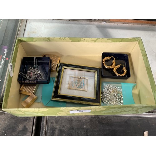 Lot 43        