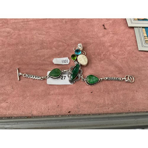 Lot 27        