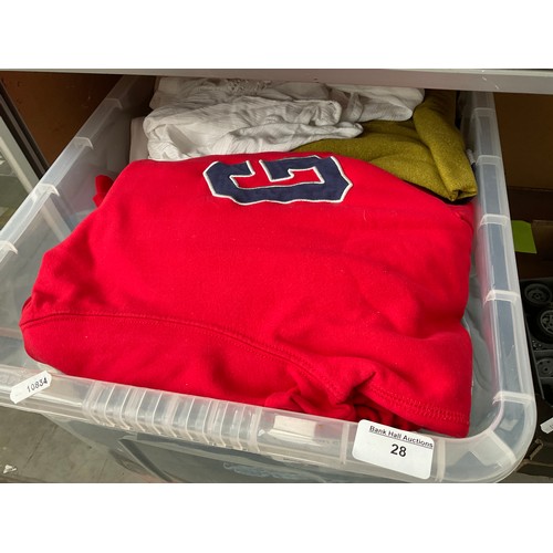 Lot 28        