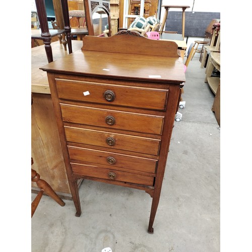 A small vintage 6 drawer sheet music chest
