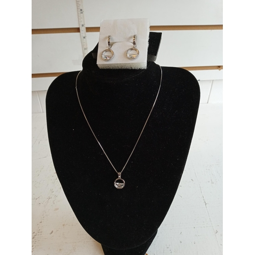 315 - Silver Necklace with Droplet Pendant & Ear Ring Set