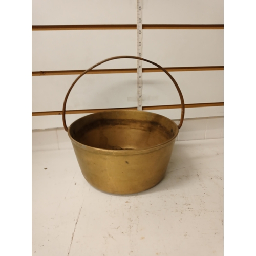 385 - Medium Size Brass Jam Pan