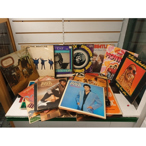 418 - Assorted LP Records Inc Beatles, Hendrix & Other