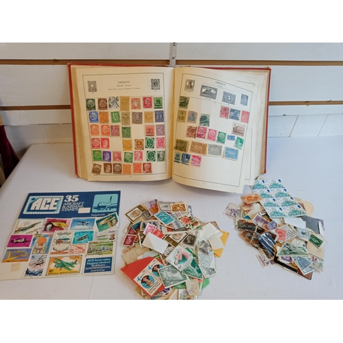 48 - Selection of Assorted Stamps