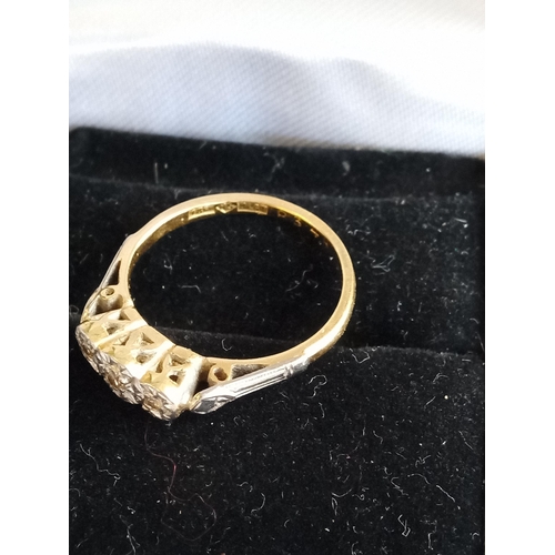 152 - 18ct Gold with Small Diamonds Ladies Ring, Size K