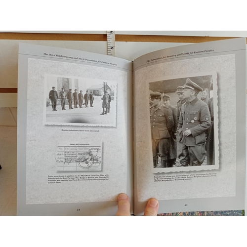 235 - The Third Reich Bravery & merit Decoration for Eastern People Rolf Michaelis Book,WW2