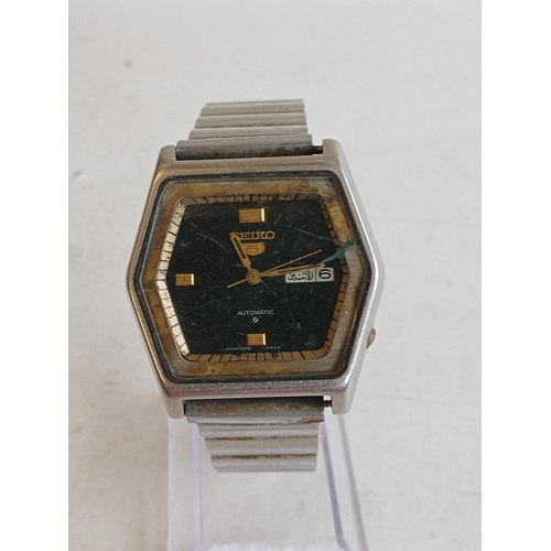 135 - Seiko 5 Gents Automatic Wrist 
Watch