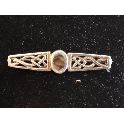 173 - Silver & Mother of Pearl Brooch