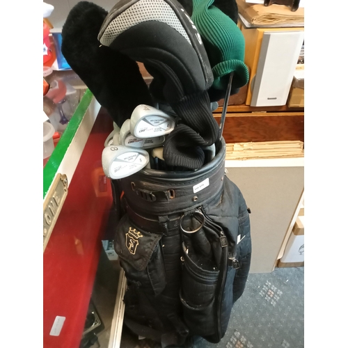 374 - Set of Gold Clubs & Bag