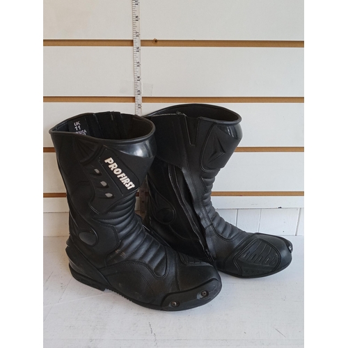 73 - Pair size 11 Motorbike Boots, As New