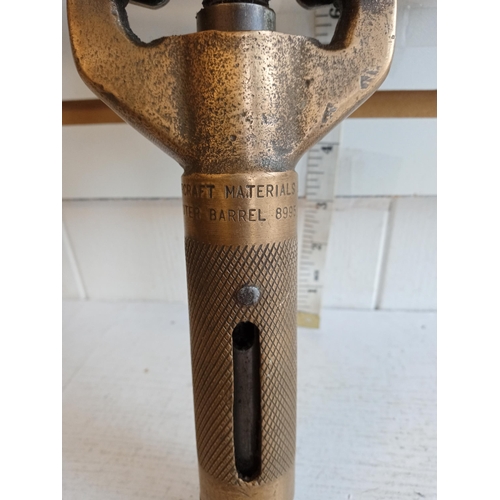 42 - Vintage pot rivet gun