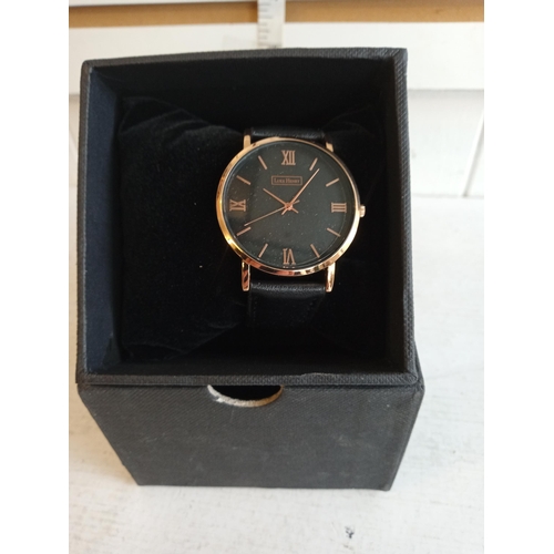 125 - New Boxed Gents Wrist Watch