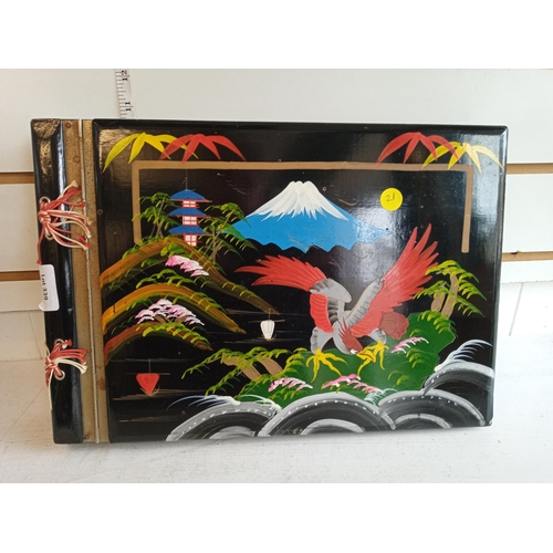 71 - Japanese Lacquer Musical Picture Album with Photos & pictures