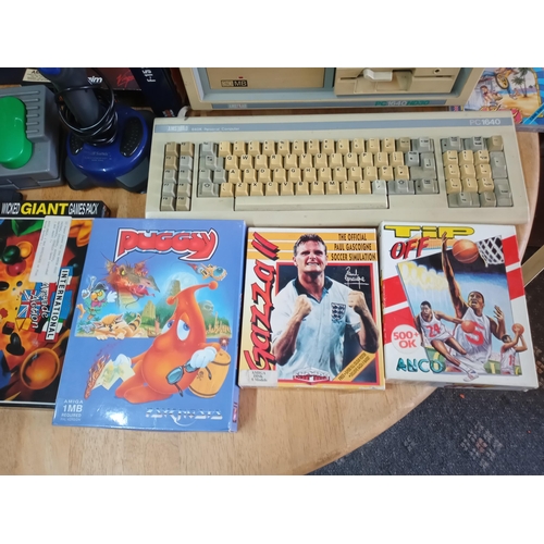 224A - Amstrad PC 1640 HD30 Complete with Games and Other Accessories, Collection Only