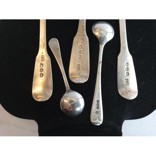 26 - Silver 3 Georgian Spoons 2 Salt Spoons , 53 1/2 Grams