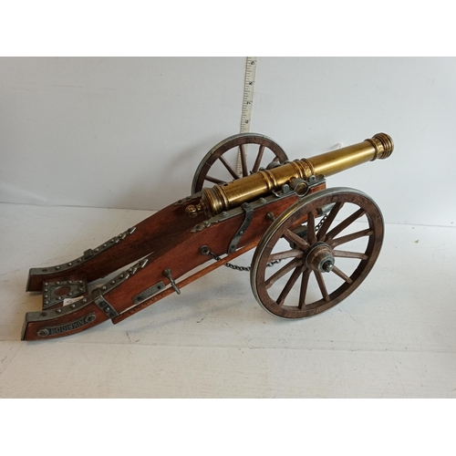 Lot 49        