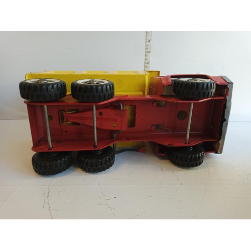 220 - Early Vintage Tonka Tipper Truck, In good order